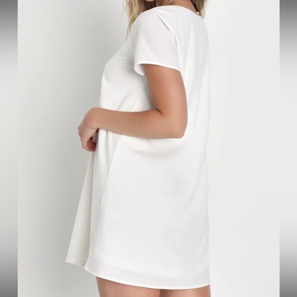 Lulu’s Freestyle White Shift Dress - Picture 4 of 5